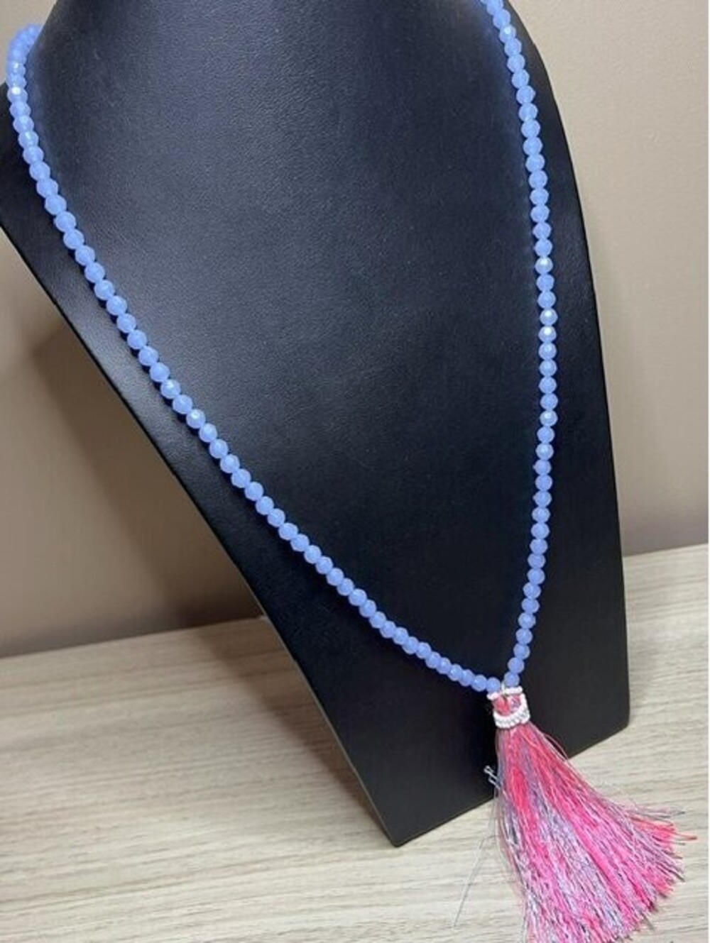 B7577 J. Crew Long Beaded Tassel Necklace Faceted Lavender Glass Rhinestone 30"
